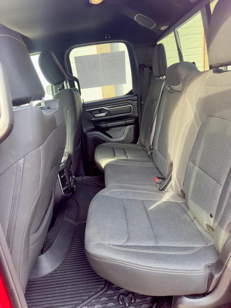 RAM 1500 Big Horn Quad Cab 4WD 2020 RAM 1500 Big Horn Quad Cab 4WD 2020