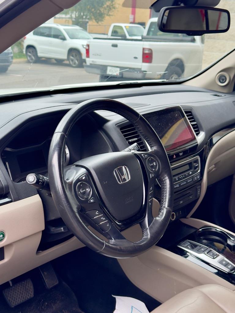 Honda Pilot Touring 4WD 2018 Honda Pilot Touring 4WD 2018