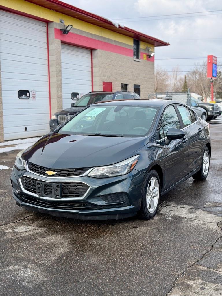 2017 Chevrolet Cruze LT Auto
