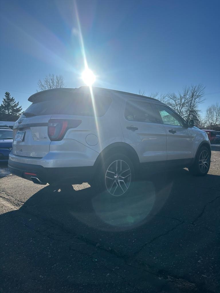 Ford Explorer Sport 4WD 2017