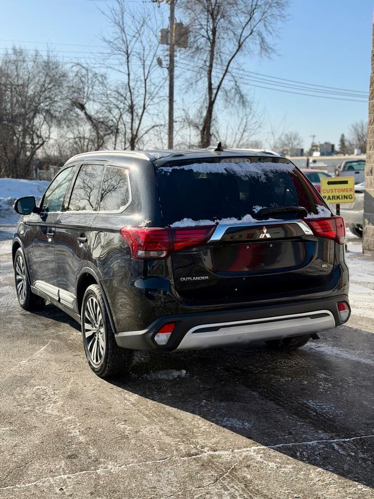 Mitsubishi Outlander SEL AWD 2020