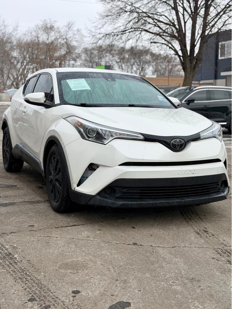 Toyota C-HR XLE 2019