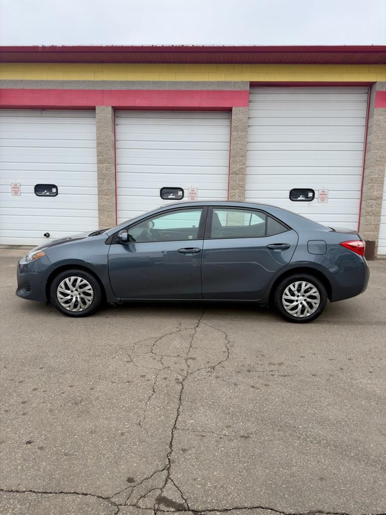 Toyota Corolla L CVT 2019