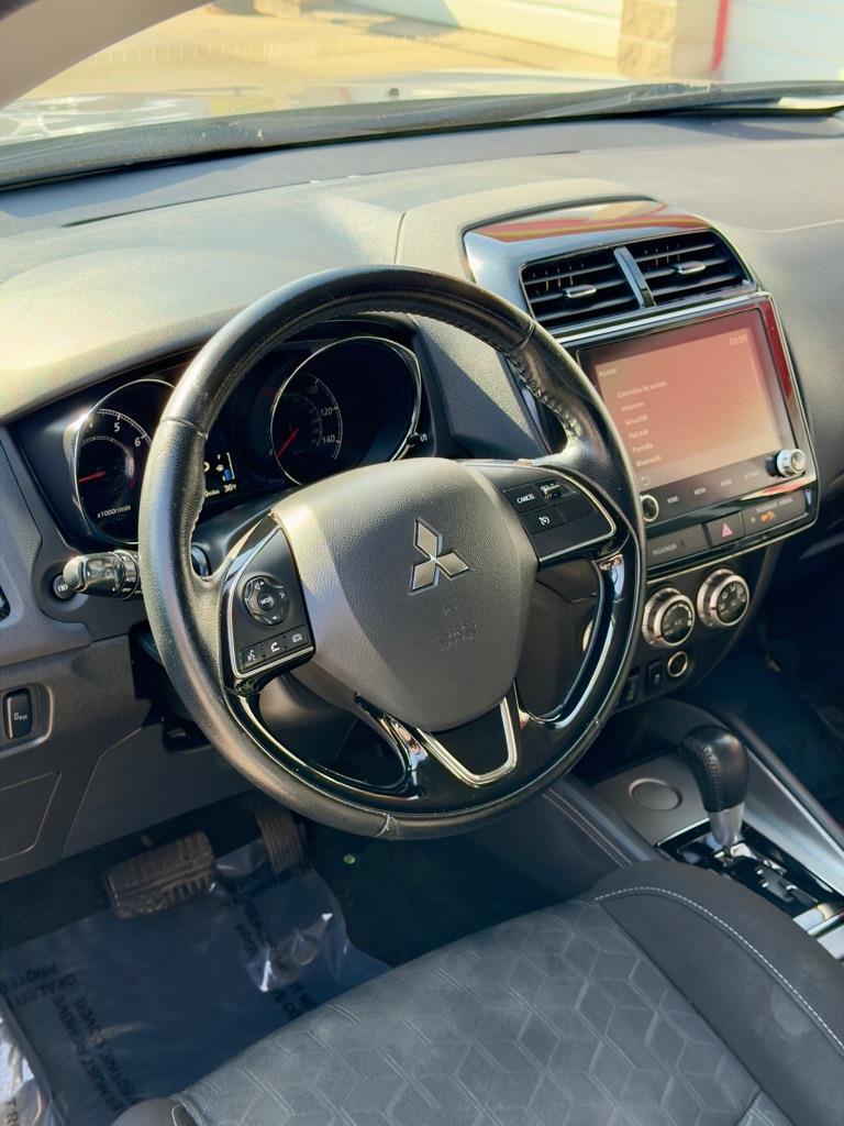 Mitsubishi Outlander Sport 2.0 SE CVT 2021