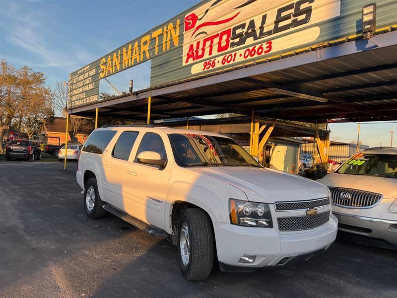 Chevrolet Suburban LT 1500 2WD 2014