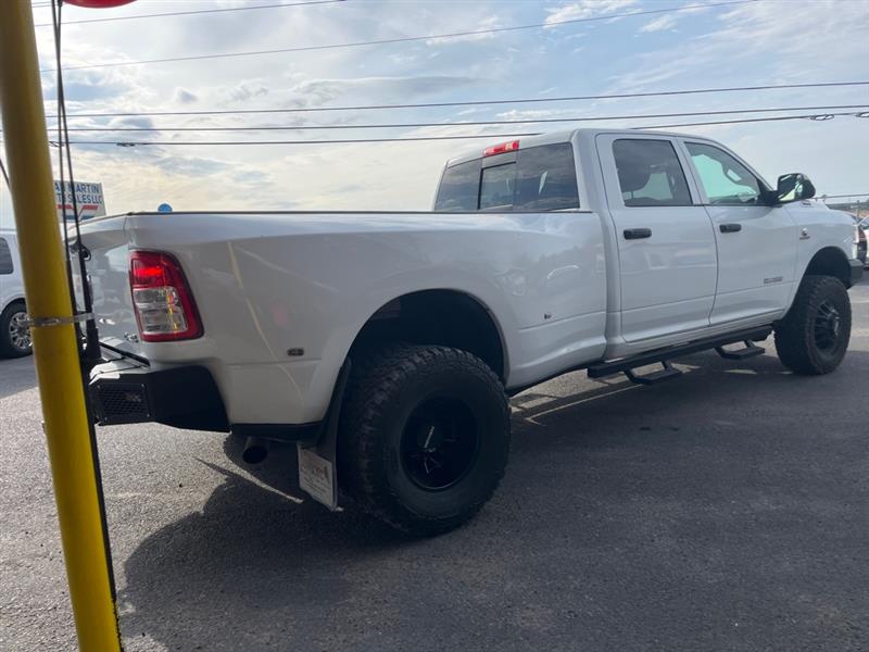 RAM 3500 Tradesman Crew Cab 4WD DRW 2021