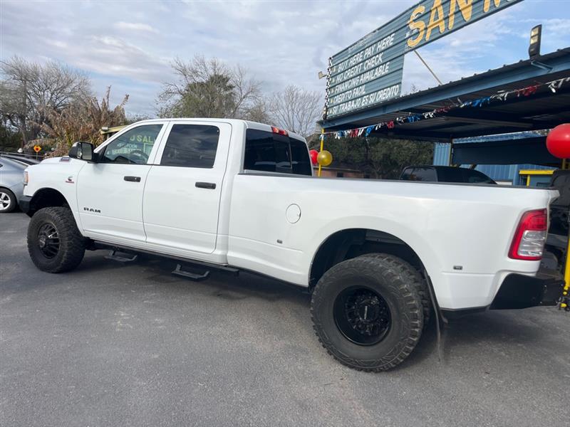 RAM 3500 Tradesman Crew Cab 4WD DRW 2021