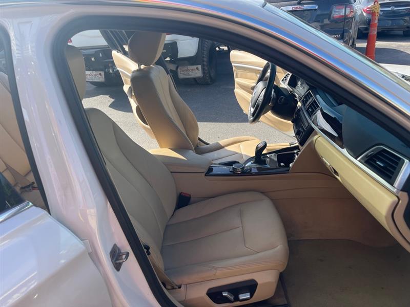 BMW 3-Series 328i SULEV 2016