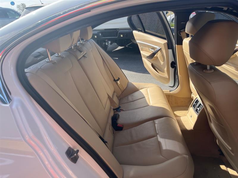 BMW 3-Series 328i SULEV 2016