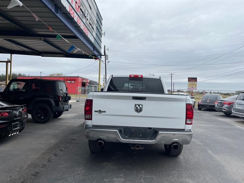 Dodge 1500 SLT Crew Cab 2WD 2012