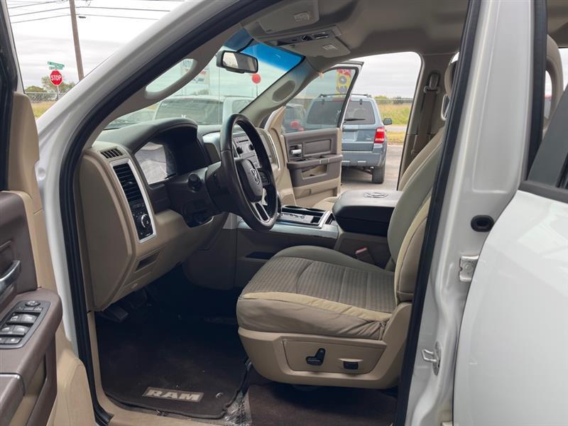 Dodge 1500 SLT Crew Cab 2WD 2012