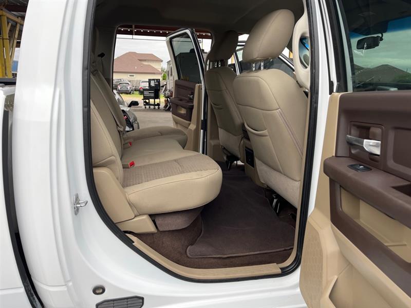 Dodge 1500 SLT Crew Cab 2WD 2012