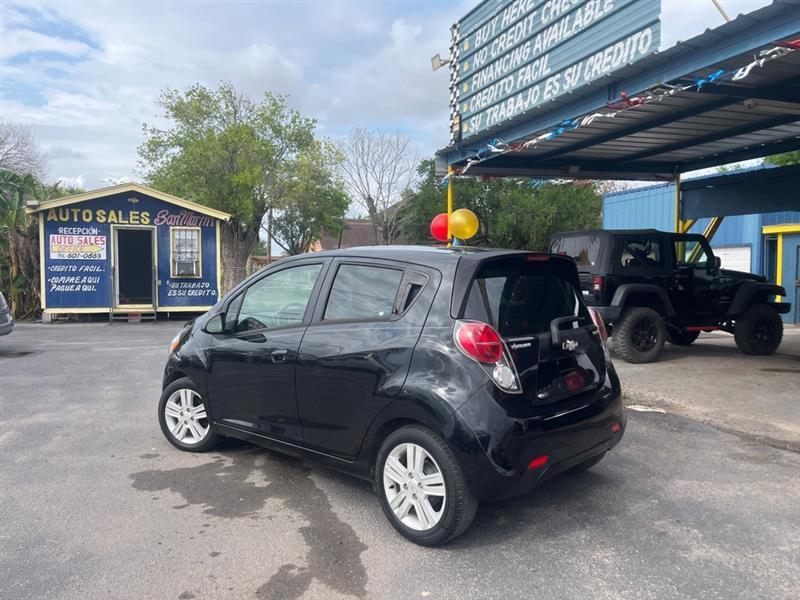 Chevrolet Spark 1LT CVT 2015