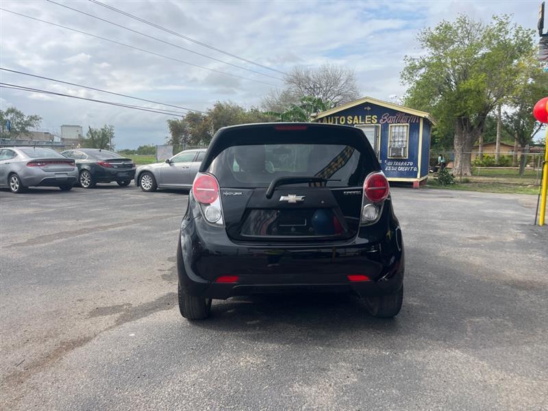 Chevrolet Spark 1LT CVT 2015