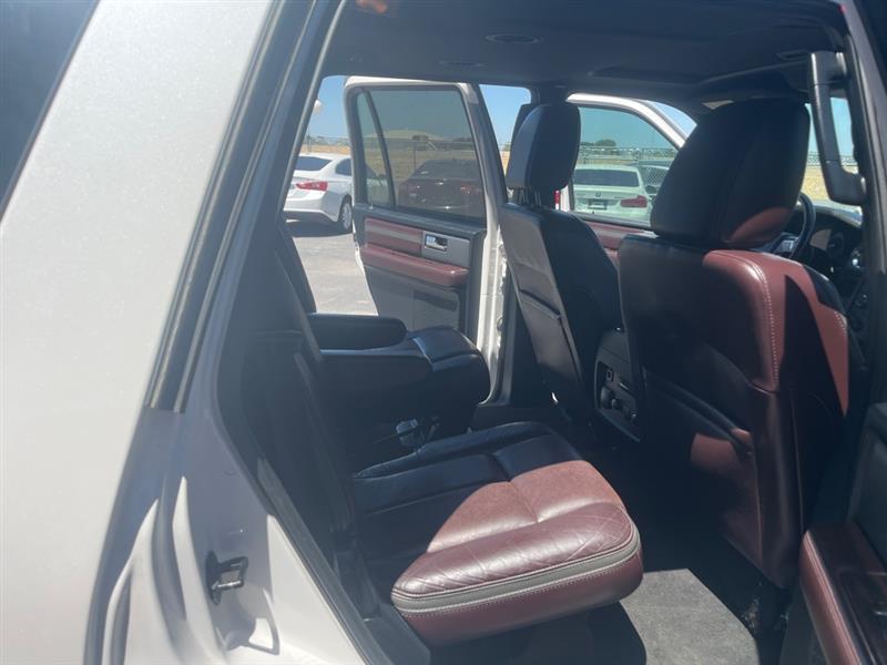 Ford Expedition Platinum 4WD 2015