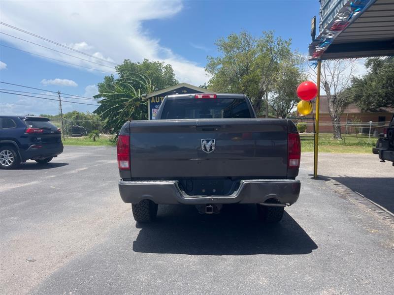 RAM 1500 Tradesman Quad Cab 2WD 2016