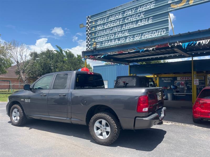 RAM 1500 Tradesman Quad Cab 2WD 2016