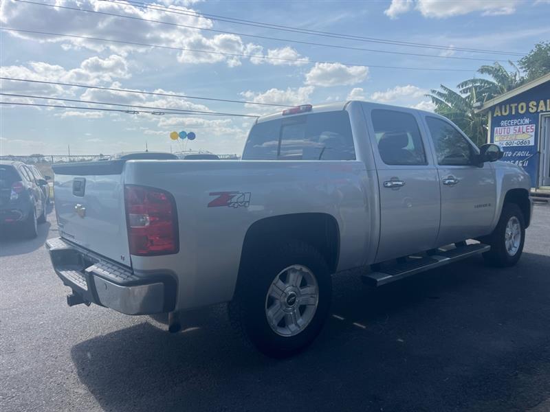 Chevrolet Silverado 1500 LT1 Crew Cab 4WD 2010