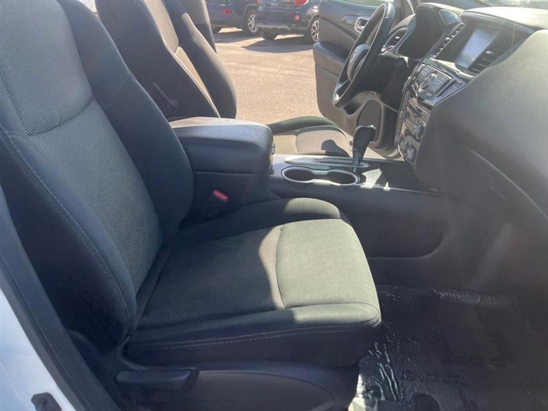Nissan Pathfinder S 2WD 2018