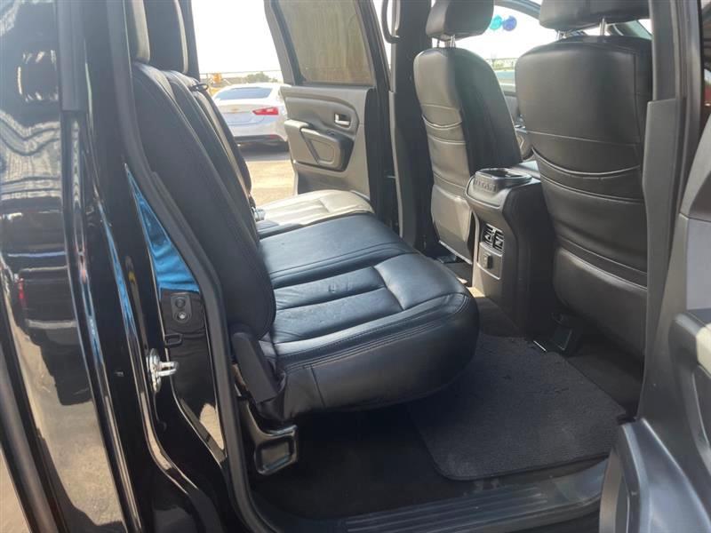 Nissan Titan SV Crew Cab 2WD 2018