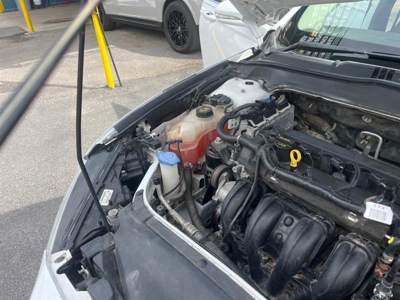 Ford Fusion SE 2015