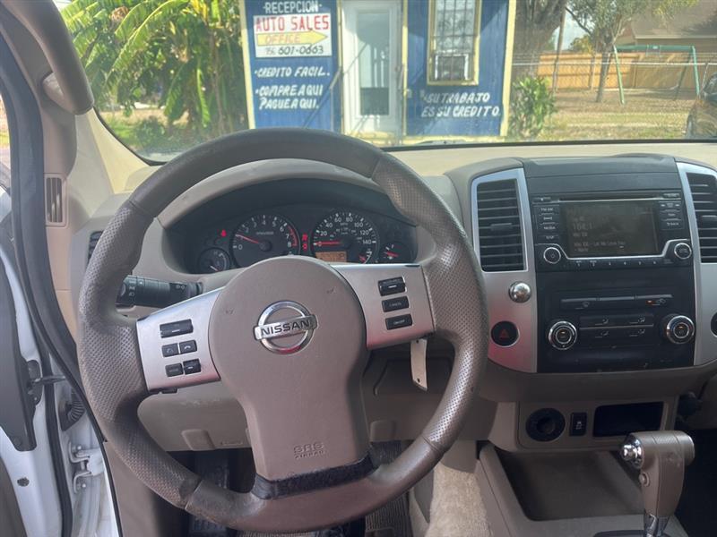 Nissan Frontier S King Cab I4 5MT 2WD 2015