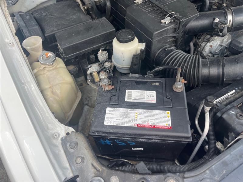 Nissan Frontier S King Cab I4 5MT 2WD 2015