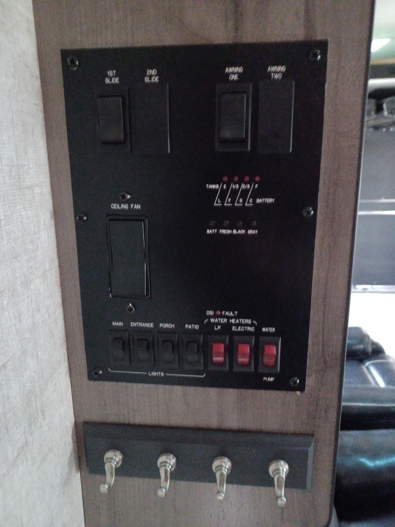 Winnebago of Indiana Unknown  2017