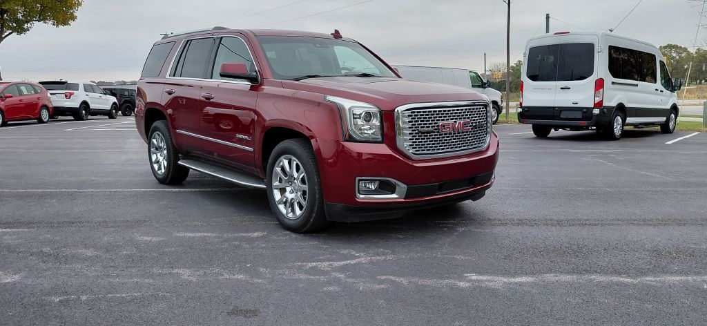 2017 GMC Yukon Denali 4WD