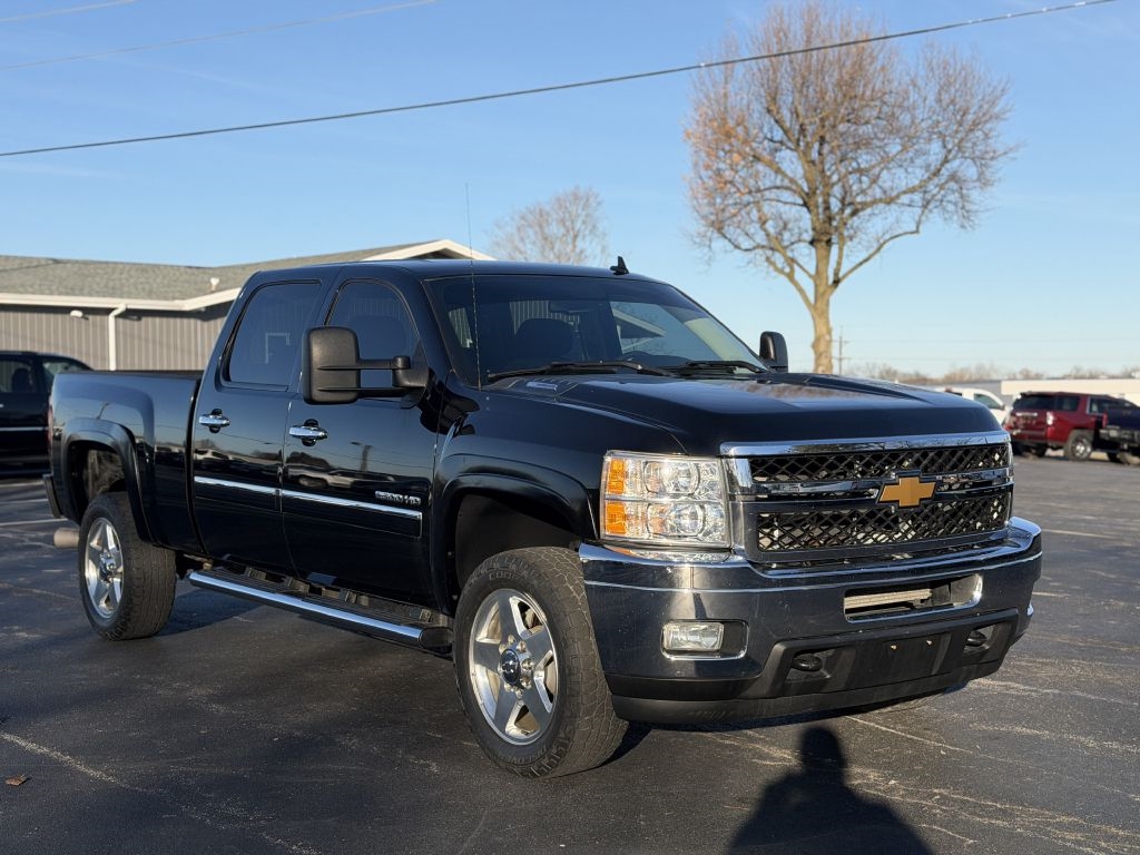 2013 Chevrolet Silverado 2500HD LT Crew Cab 4WD