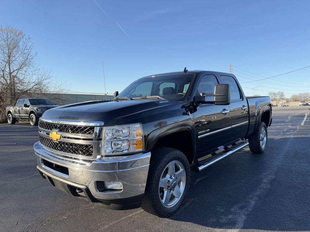 Chevrolet Silverado 2500HD LT Crew Cab 4WD 2013
