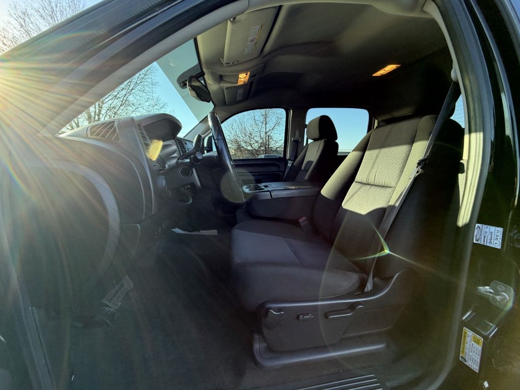 Chevrolet Silverado 2500HD LT Crew Cab 4WD 2013