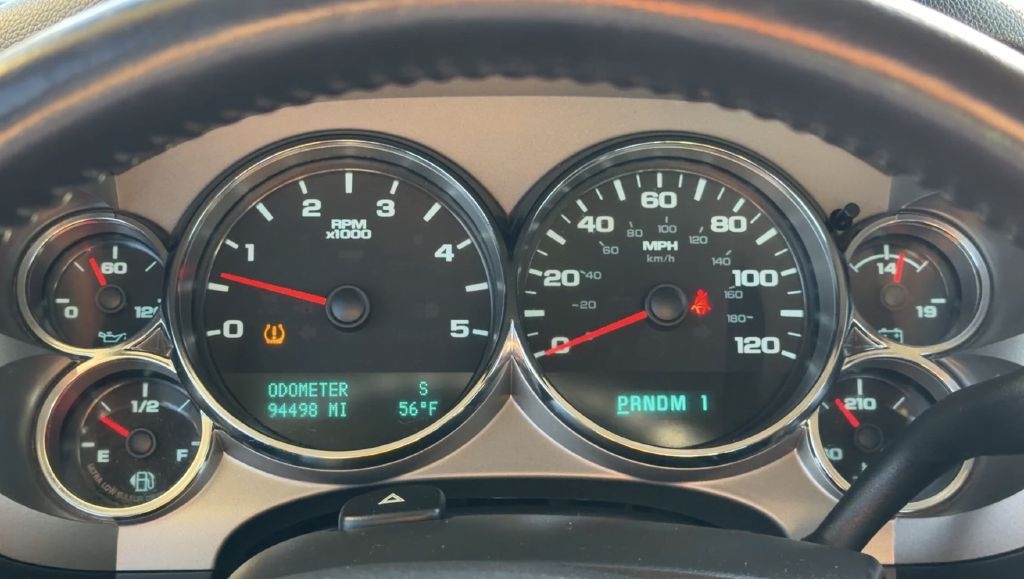 Chevrolet Silverado 2500HD LT Crew Cab 4WD 2013