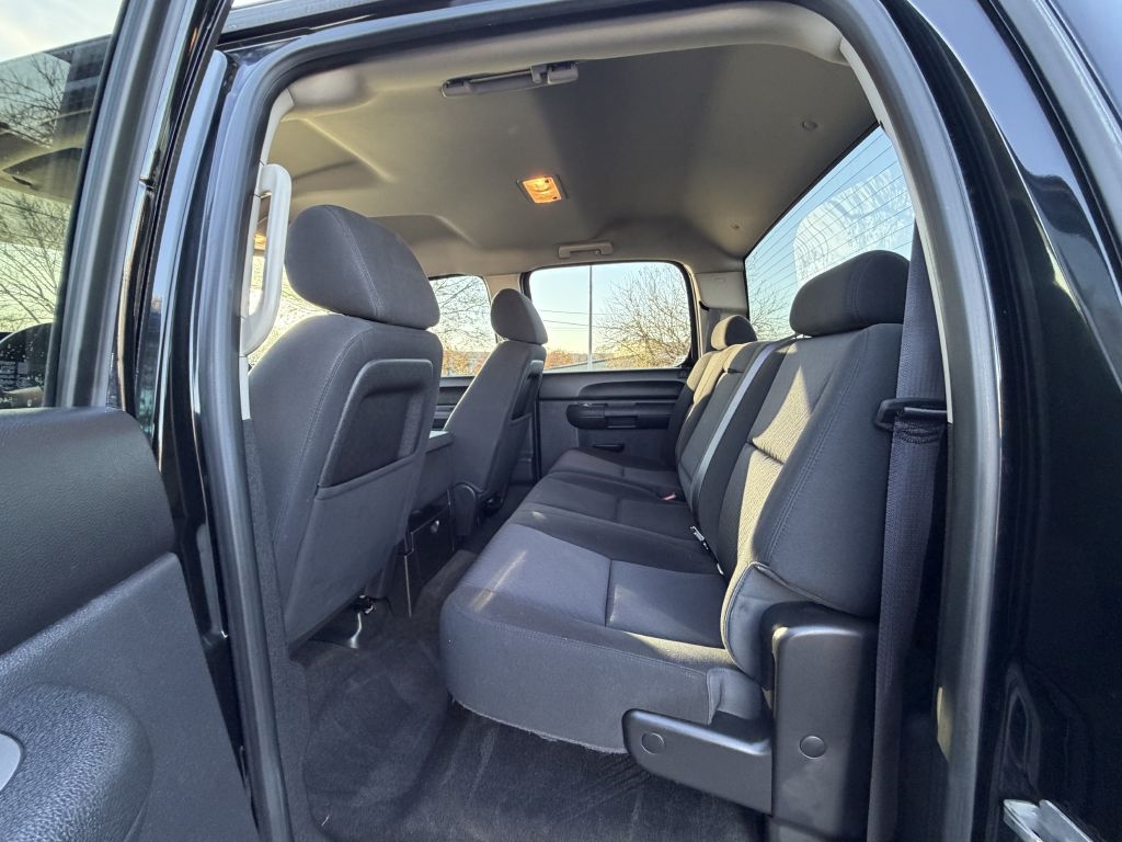 Chevrolet Silverado 2500HD LT Crew Cab 4WD 2013