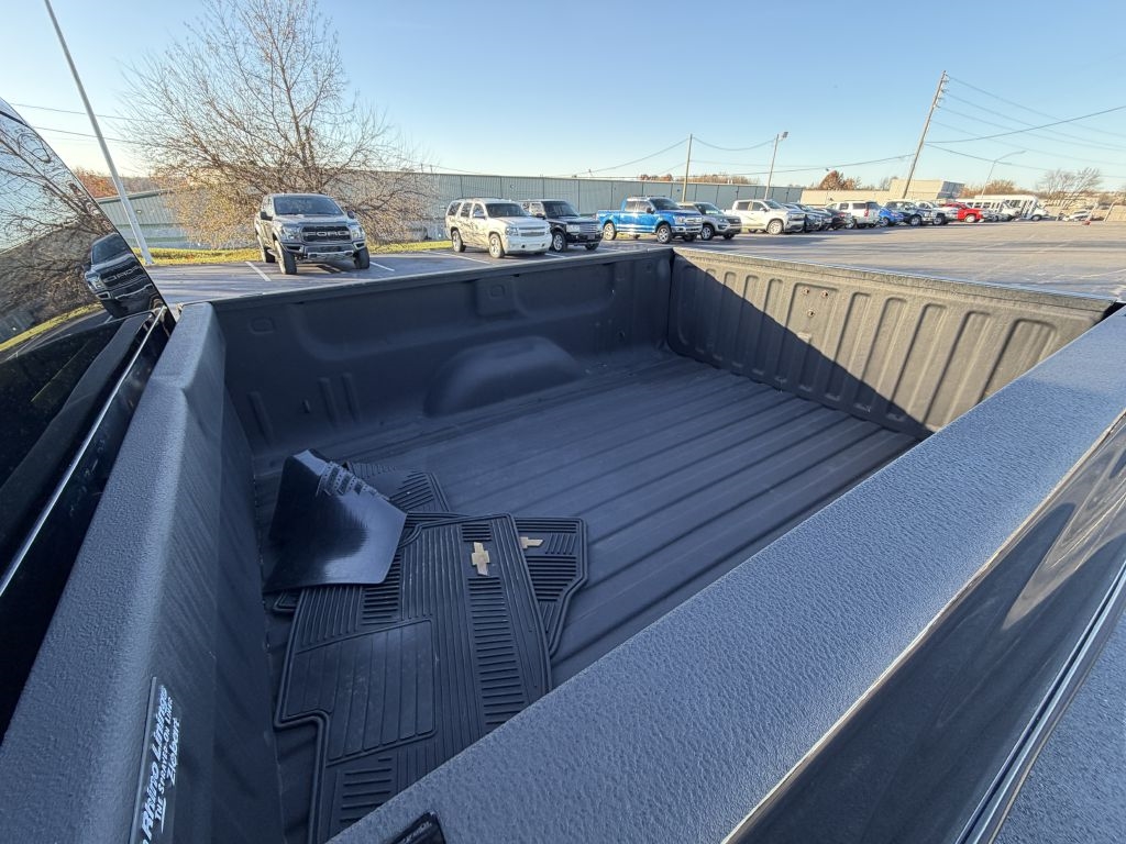 Chevrolet Silverado 2500HD LT Crew Cab 4WD 2013