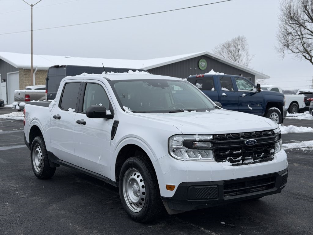 2022 Ford Maverick XL