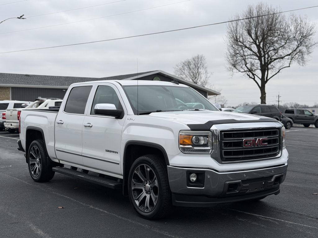 2015 GMC Sierra 1500 SLT's photo