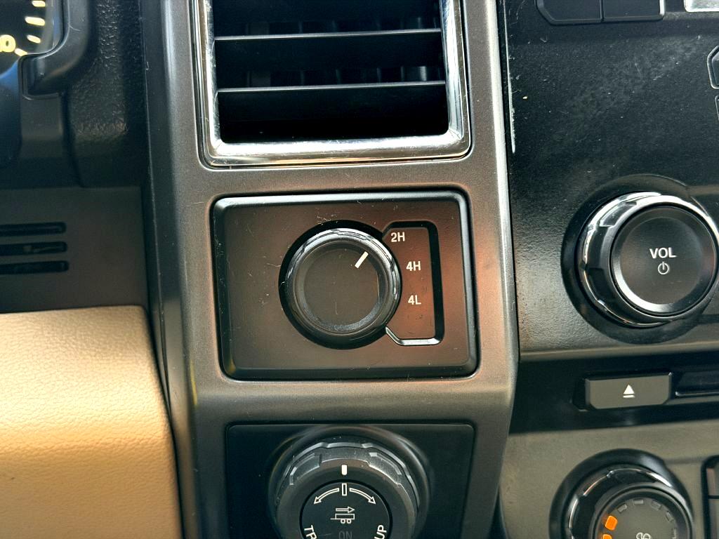 Ford F-150 XL SuperCrew 5.5-ft. Bed 4WD 2016