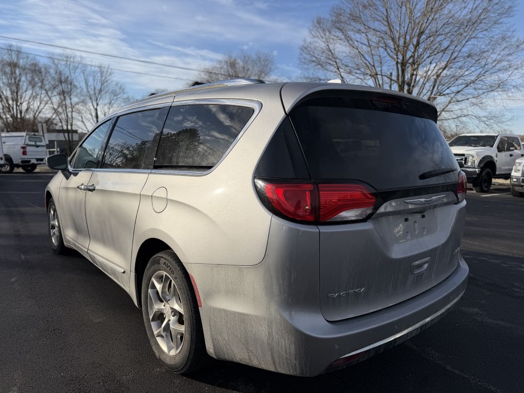 Chrysler Pacifica Limited 2018