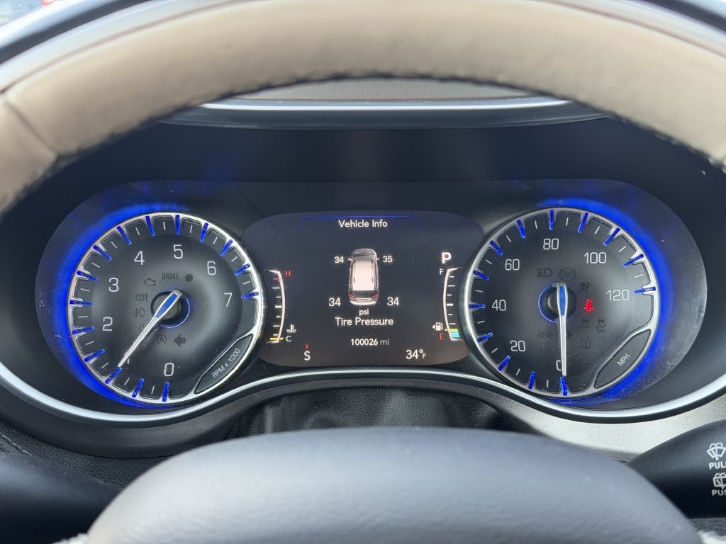 Chrysler Pacifica Limited 2018