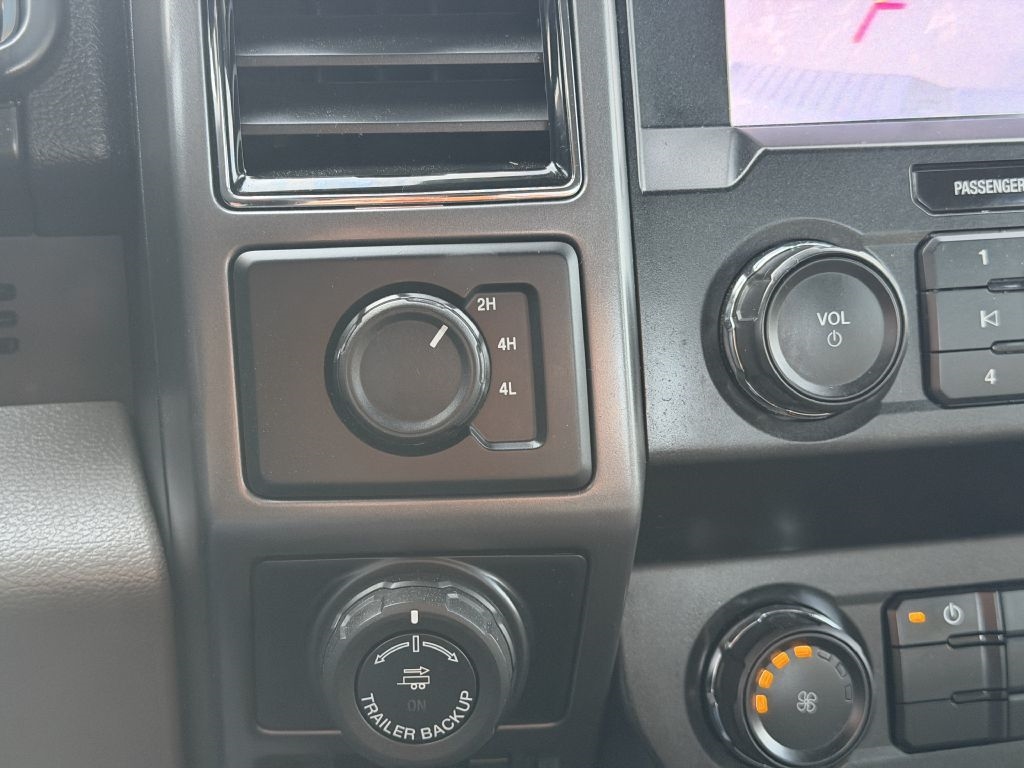 Ford F-150 XL SuperCrew 5.5-ft. Bed 4WD 2019