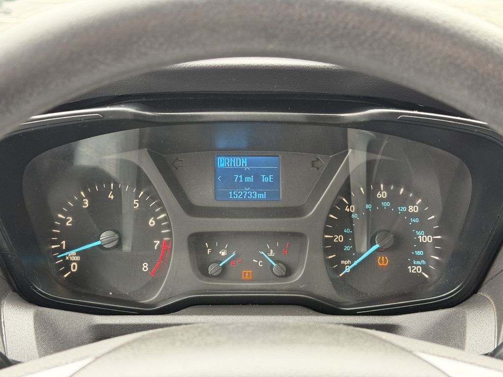 Ford Transit 350 Wagon Med. Roof XL w/Sliding Pass. 148-in. WB 2015