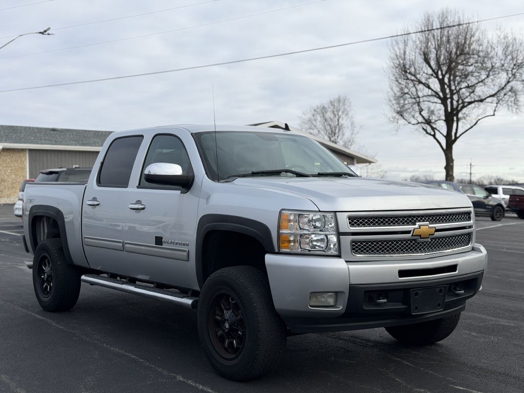 2013 Chevrolet Silverado 1500 LTZ Crew Cab 4WD