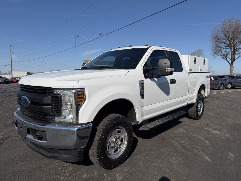 Ford F-250 SD XL SuperCab 4WD 2019