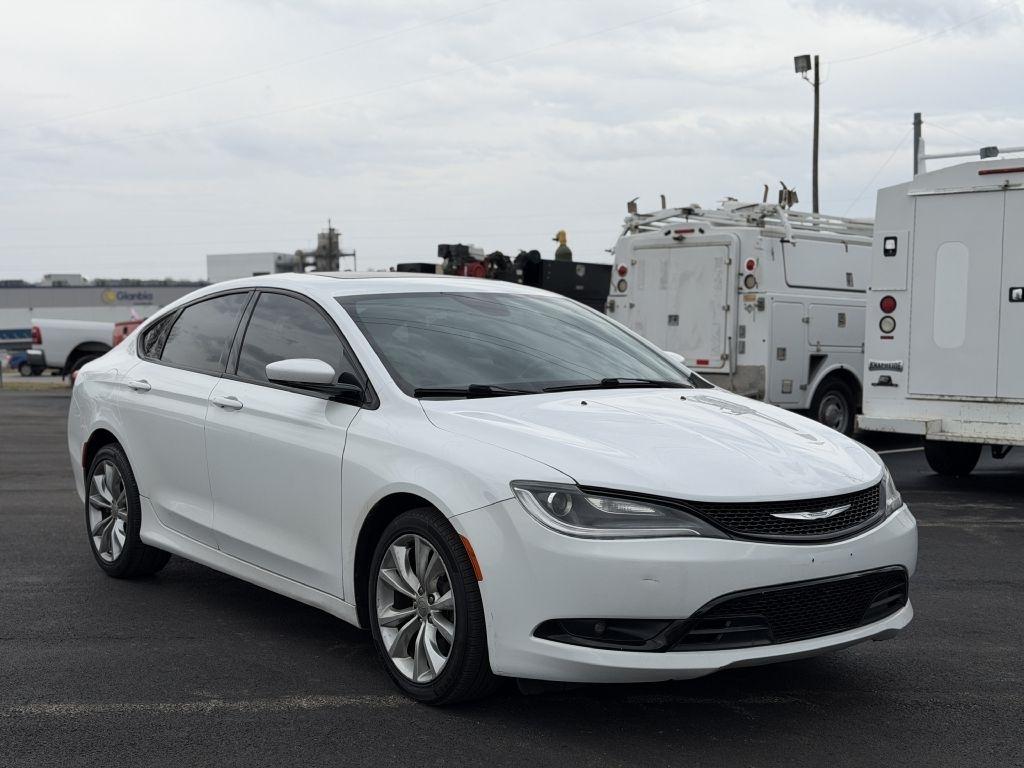 2015 Chrysler 200 S