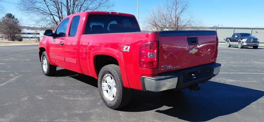 Chevrolet Silverado 1500 LT Ext. Cab 4WD 2011