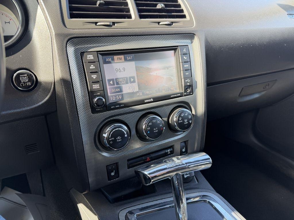 Dodge Challenger R/T 2011