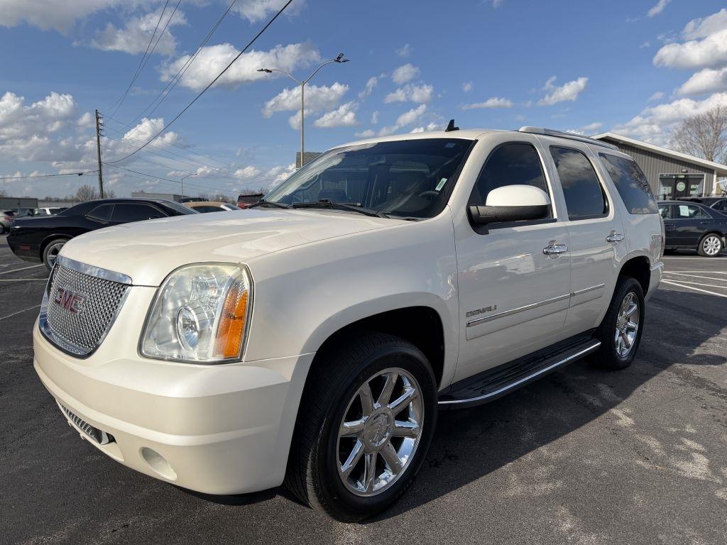GMC Yukon Denali 2WD 2013