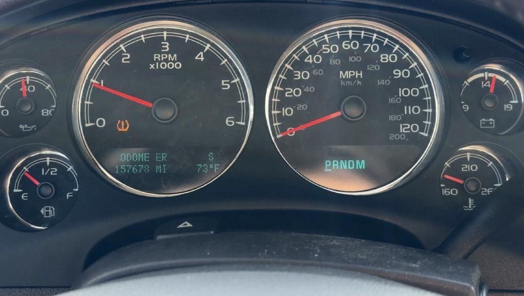 GMC Yukon Denali 2WD 2013