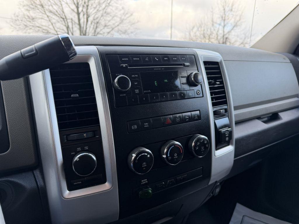 RAM 2500 Laramie Crew Cab LWB 4WD 2011